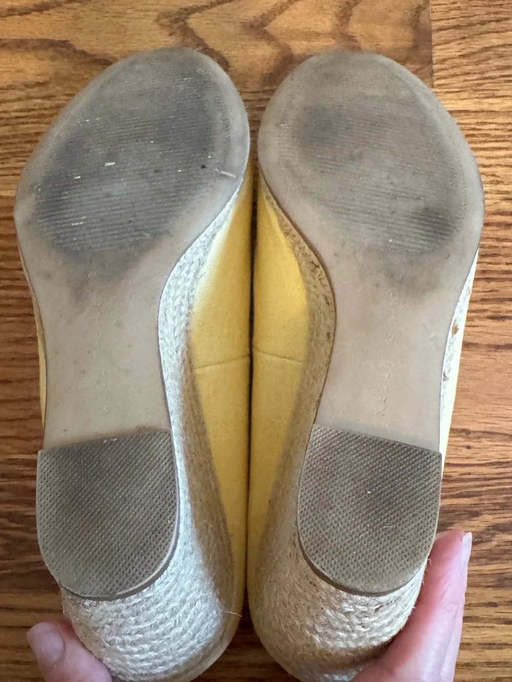 Kelly & Katie Yellow Peep Toe Espadrille Wedge Heels Size 9